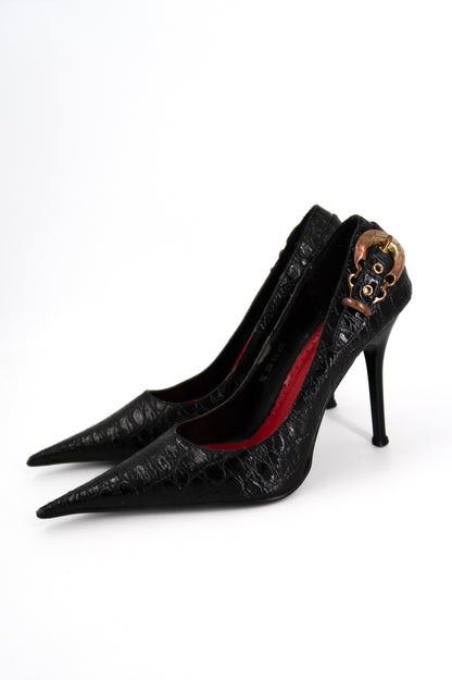 + Vintage pointed heels +