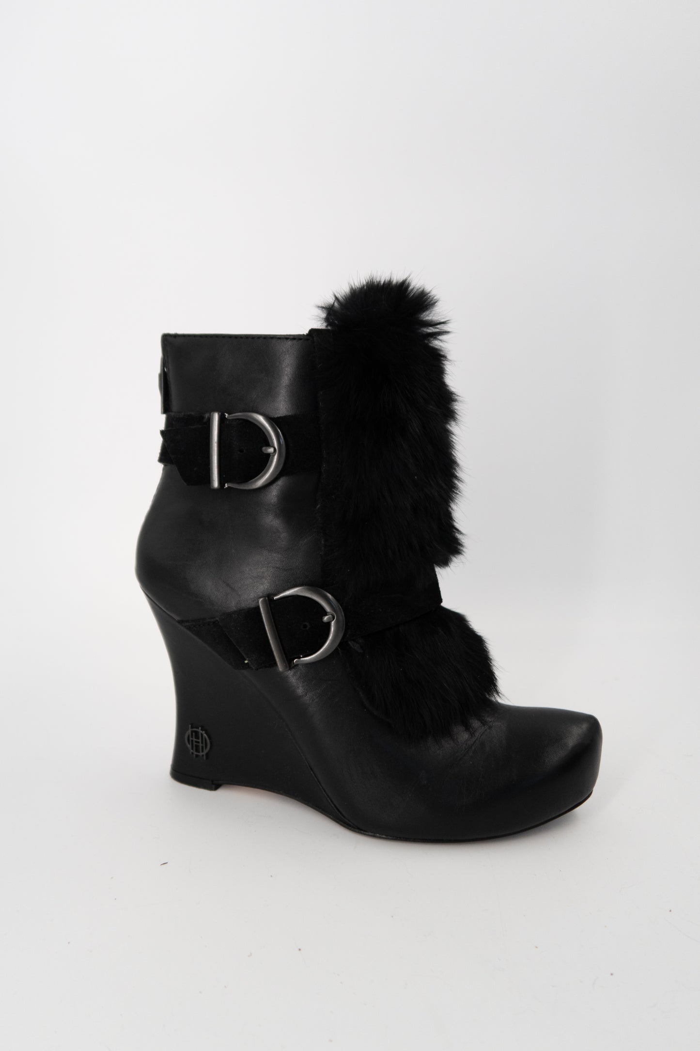 + Vintage wedged boots +