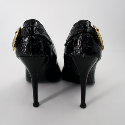 + Vintage pointed heels +