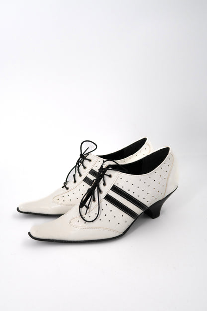 + Vintage sporty shoes +