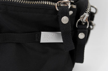 + Black GGL bag +