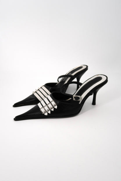 + Vintage heels with straps +