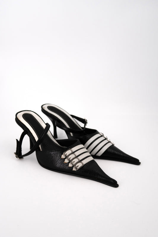 + Vintage heels with straps +