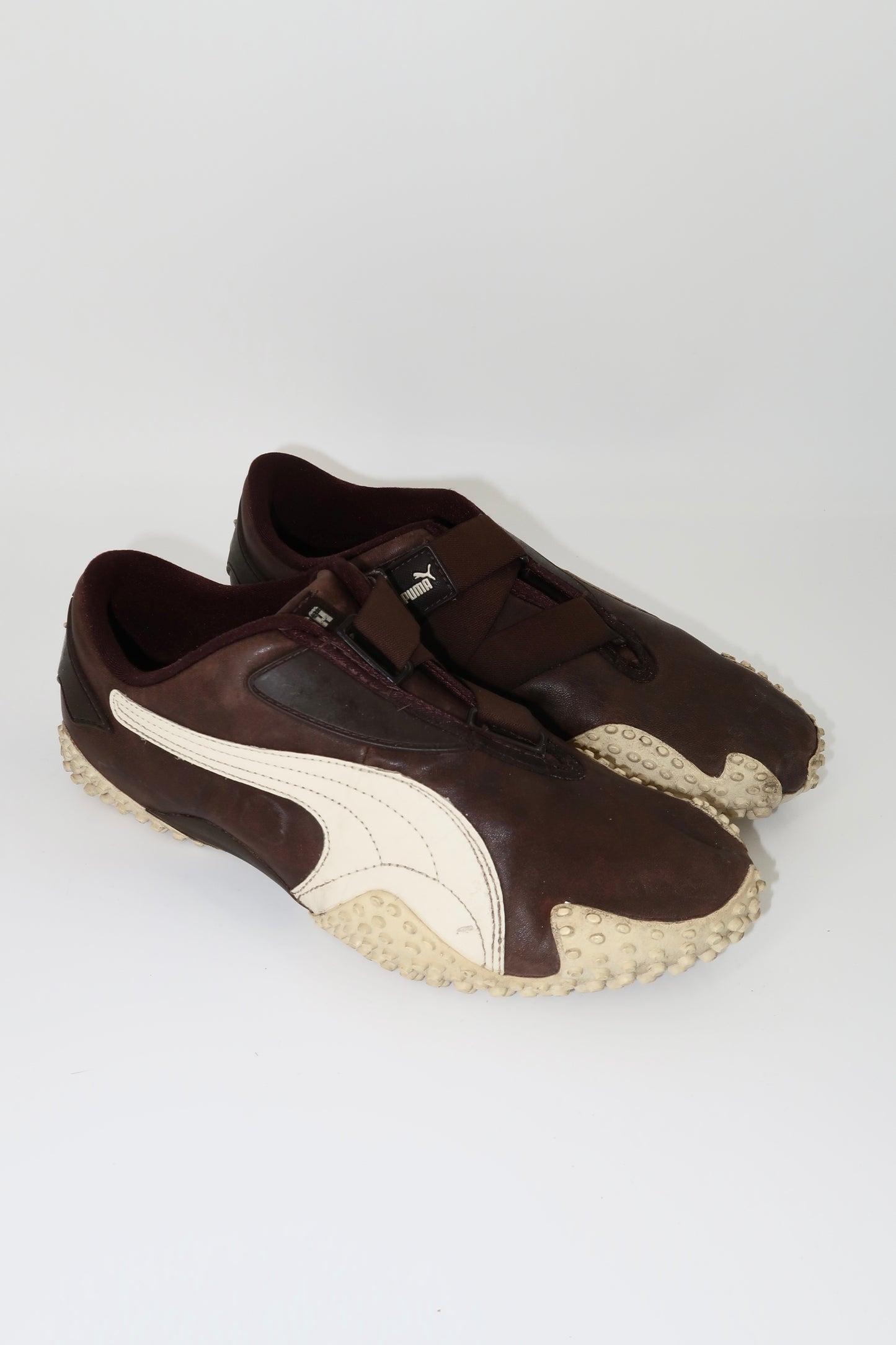 + Vintage Leather Puma shoes +