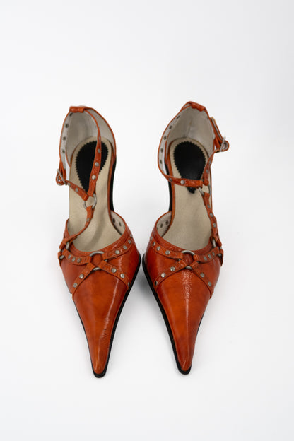 + Vintage pointed heels +