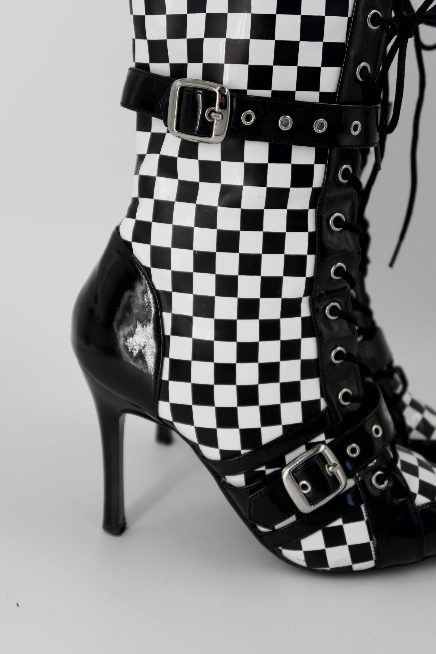 + Vintage checkered boots +