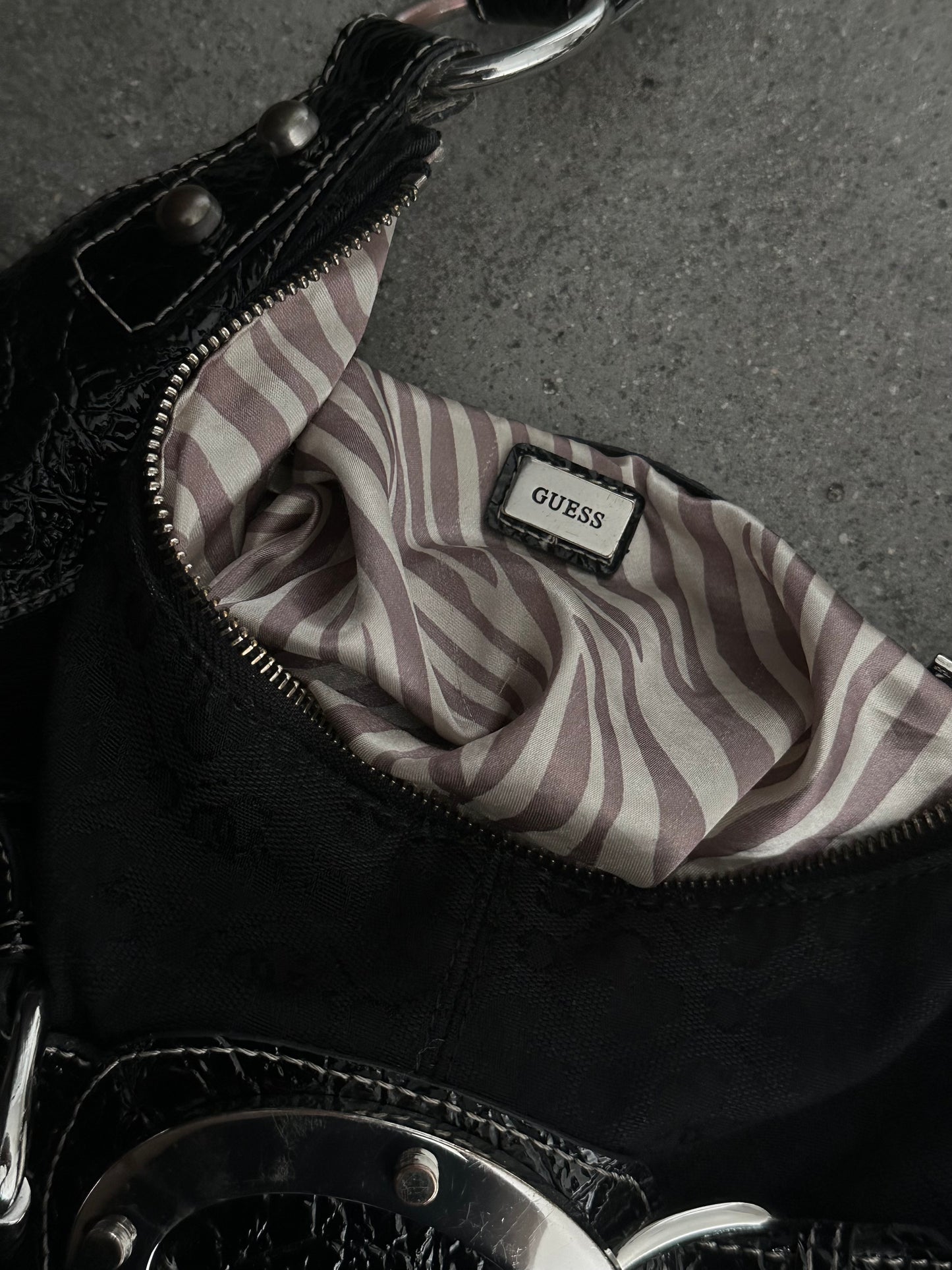 + Vintage Guess Bag +