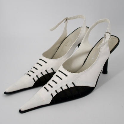 + Sporty pointed heels +