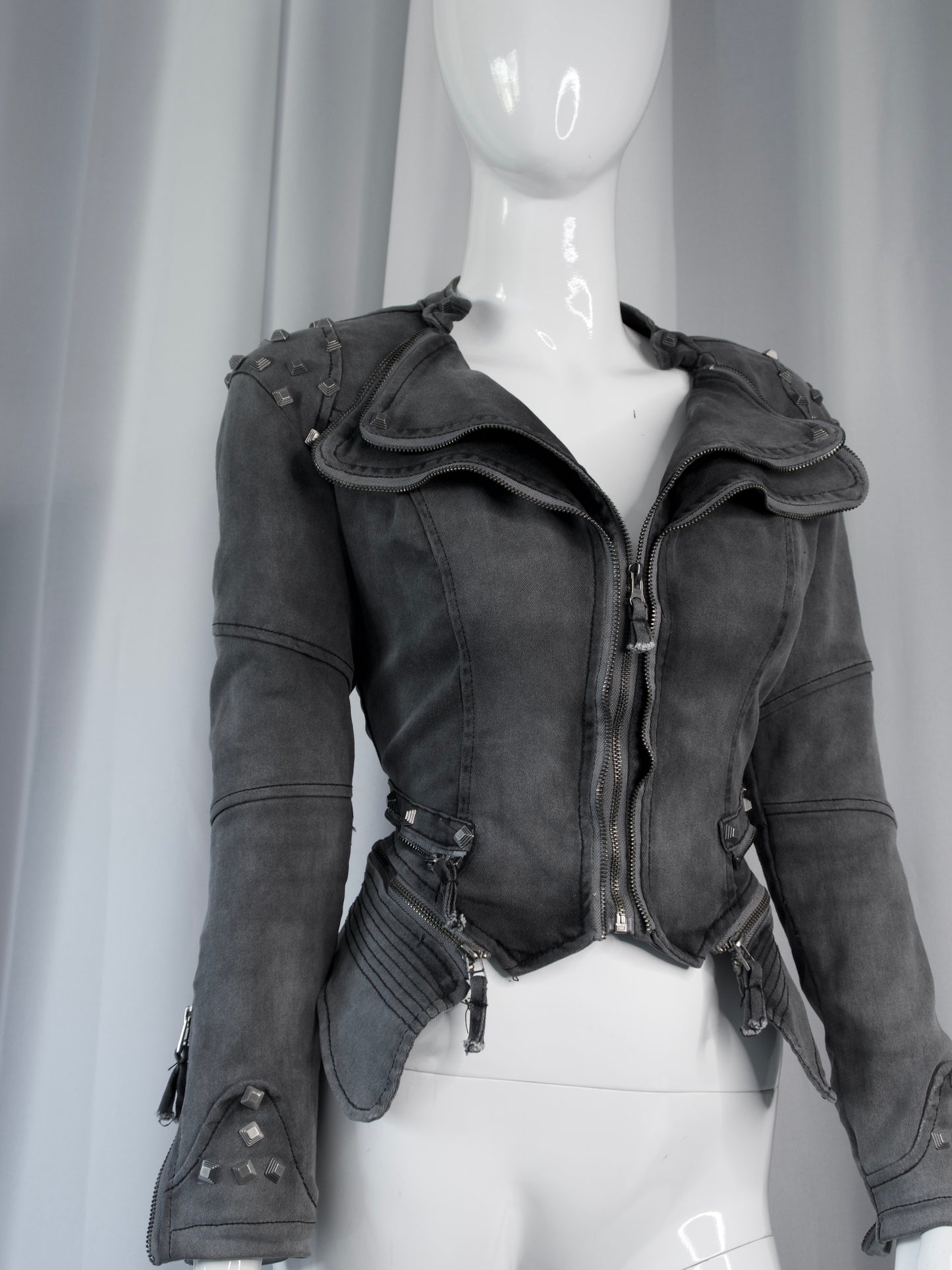 + Grey denim jacket +