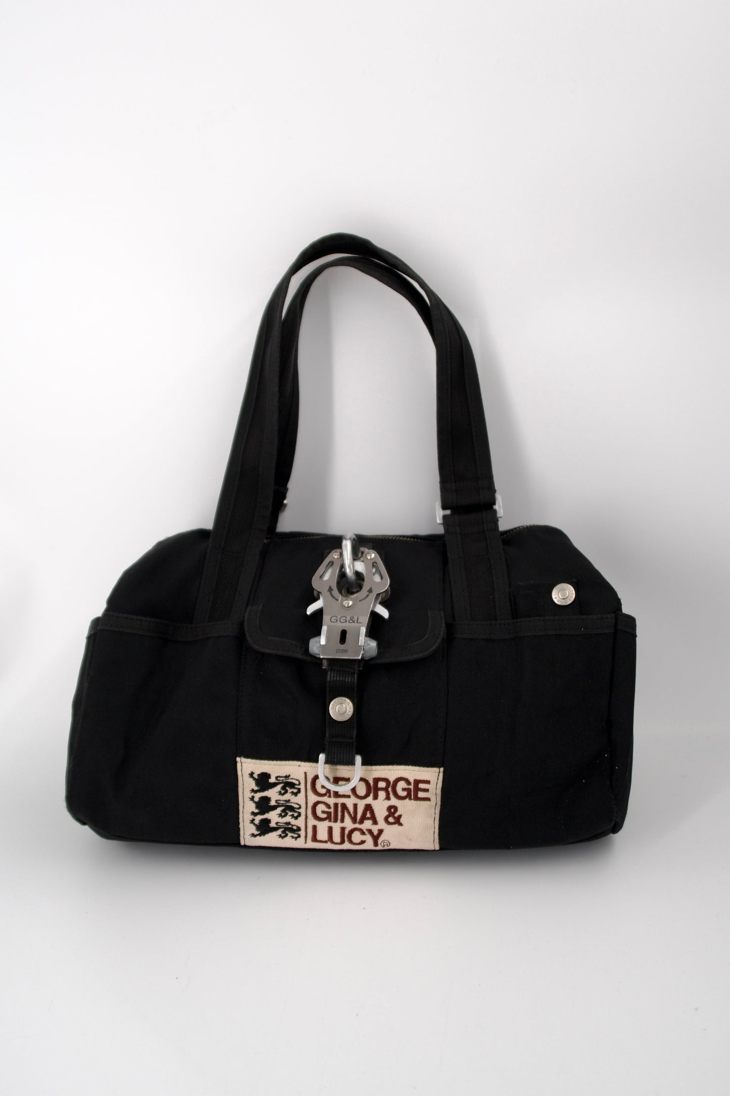 + Black GGL shoulder bag +