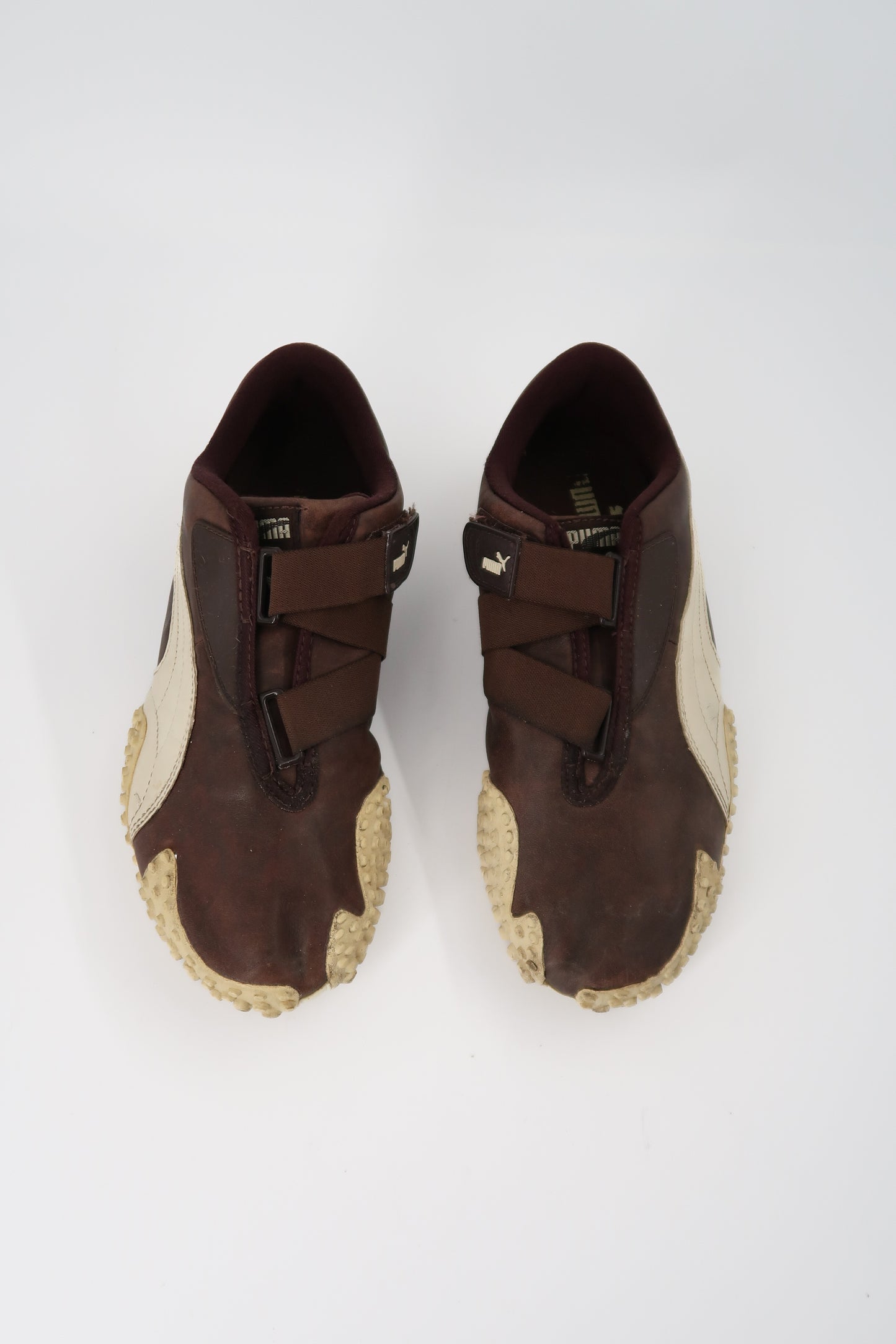 + Vintage Leather Puma shoes +