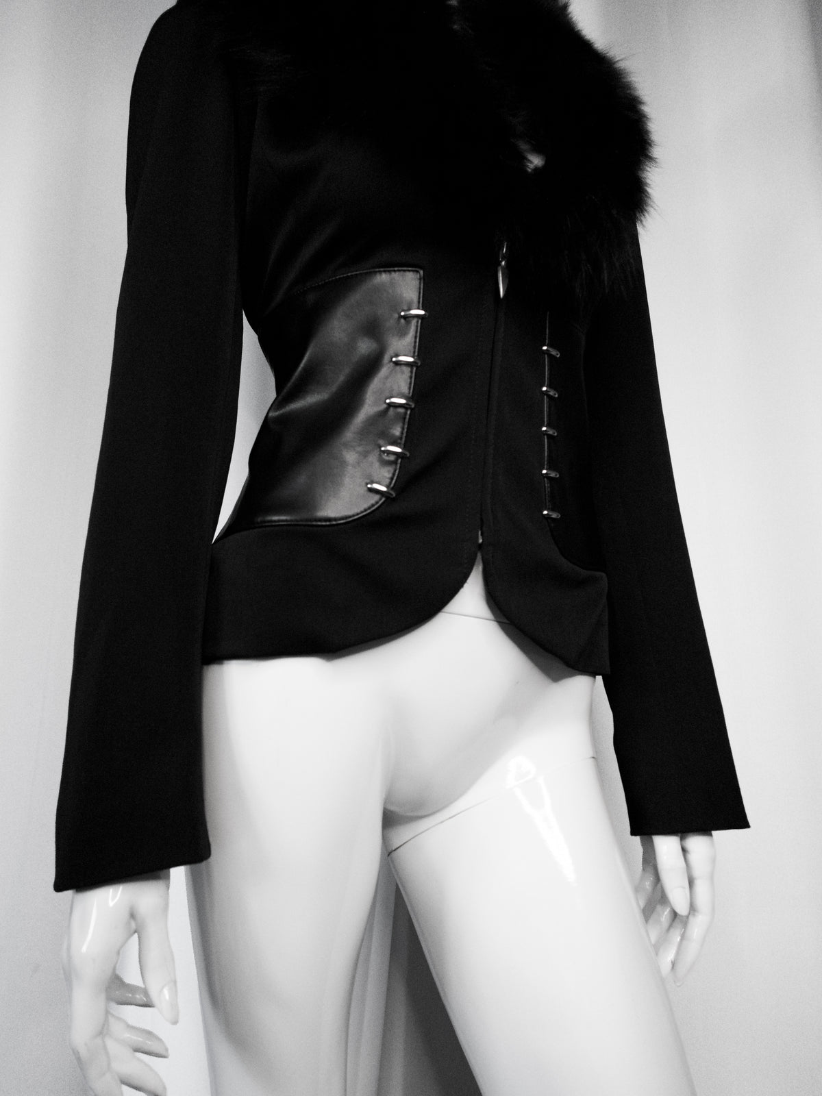 + Vintage Thierry Mugler blazer +