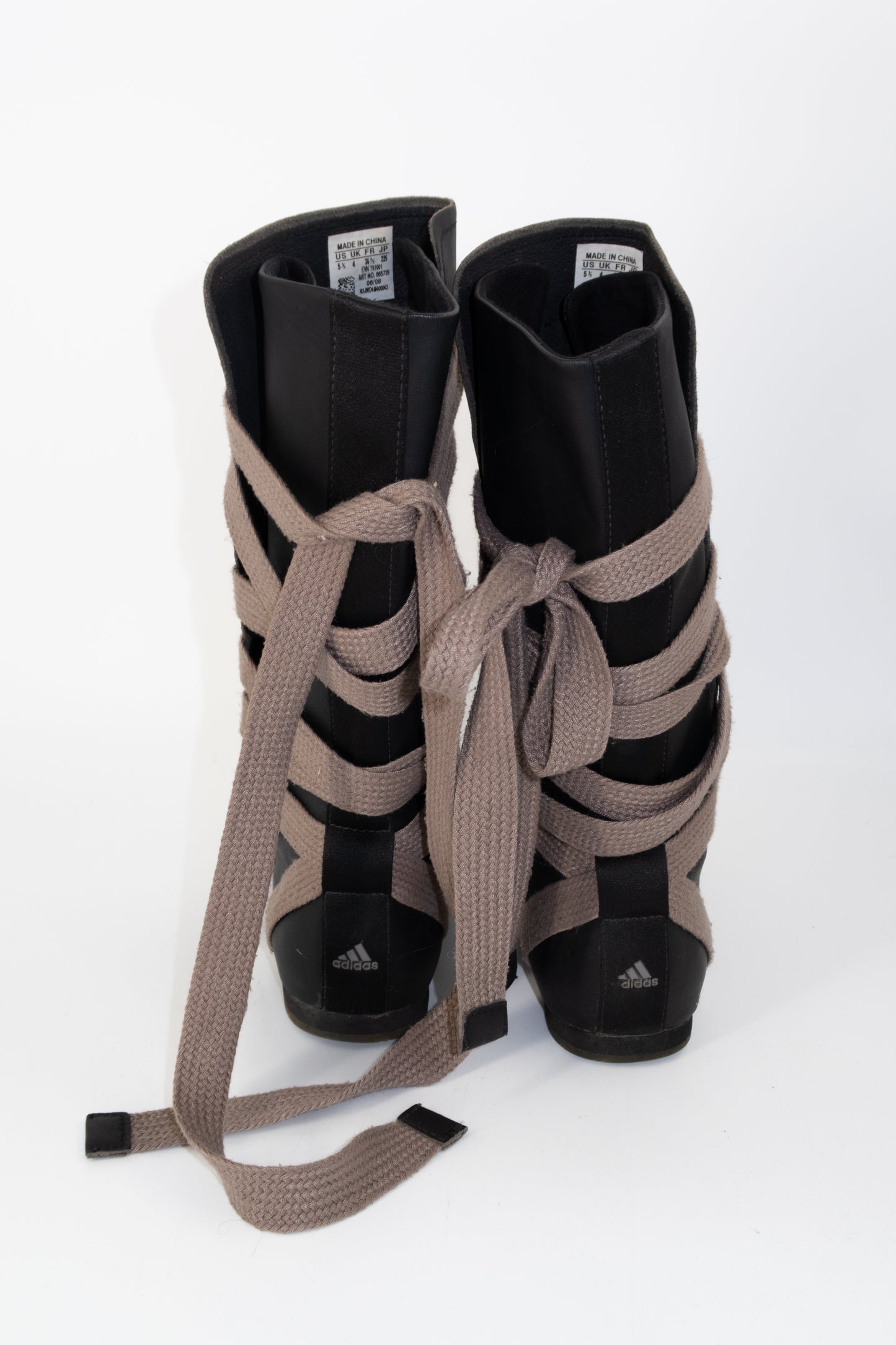 + Vintage Adidas boxing boots +