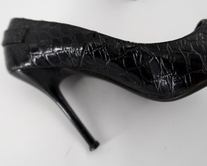 + Vintage pointed heels +