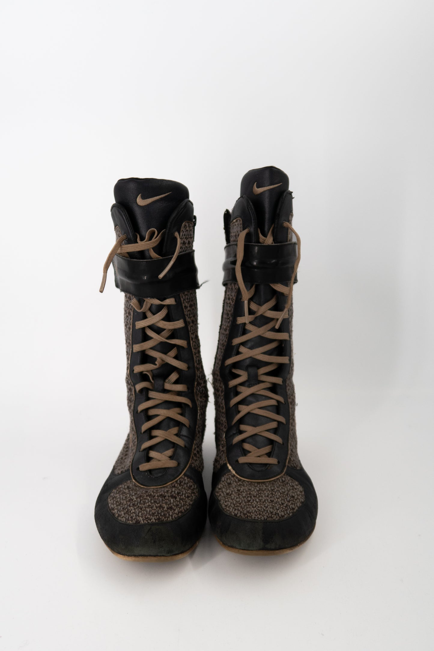 + Nike boxing boots +