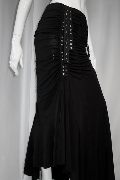 + Long drapery skirt +