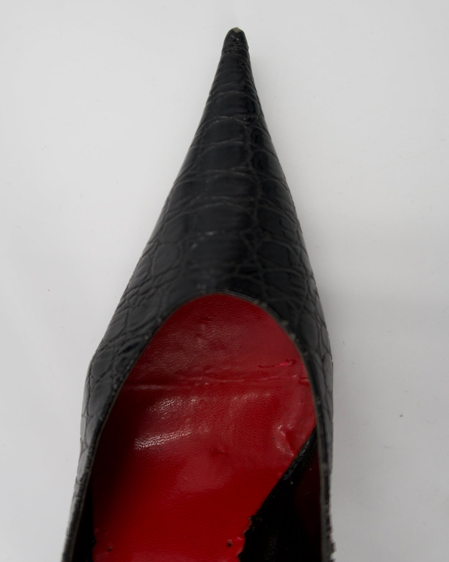 + Vintage pointed heels +