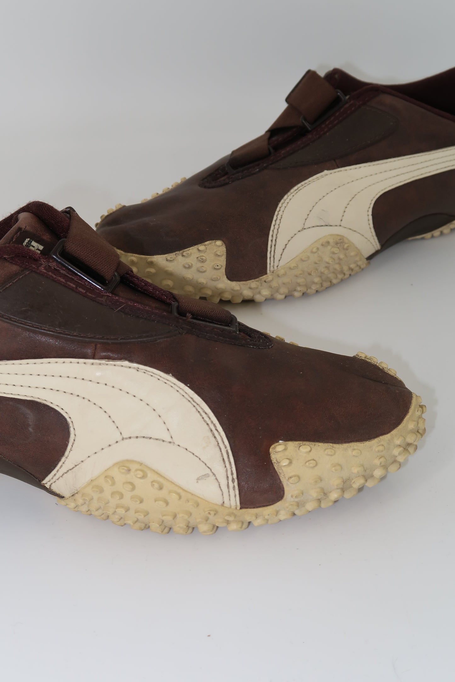 + Vintage Leather Puma shoes +