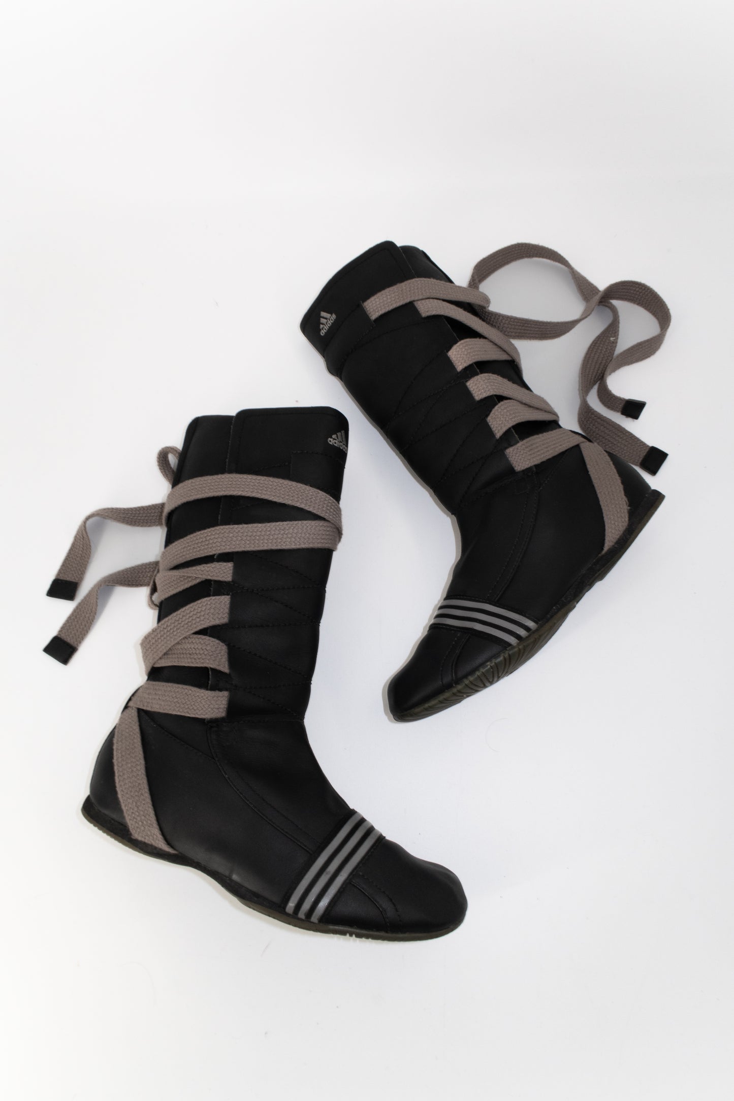 + Vintage Adidas boxing boots +