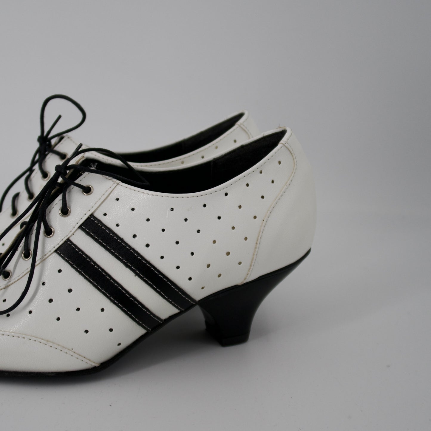 + Vintage sporty shoes +