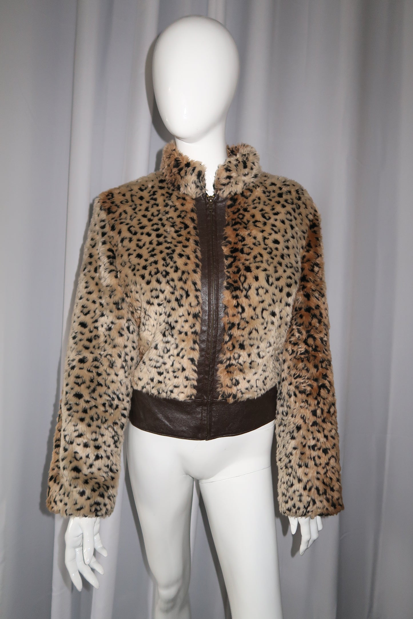 + Cheetah faux fur jacket +