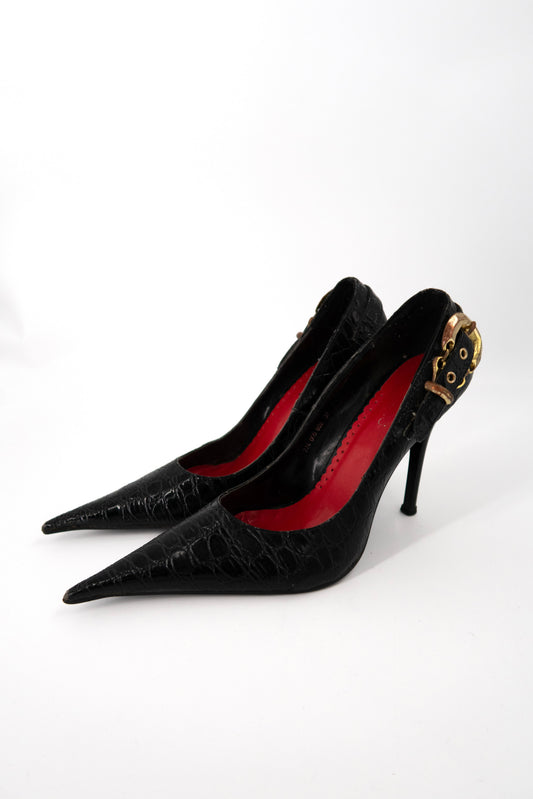 + Vintage pointed heels +