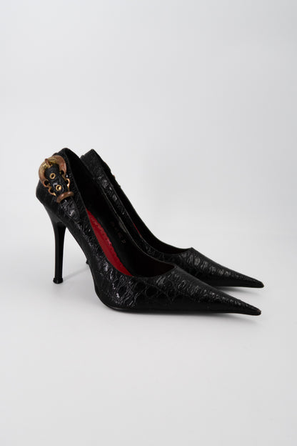 + Vintage pointed heels +