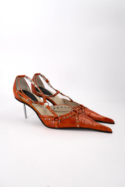 + Vintage pointed heels +