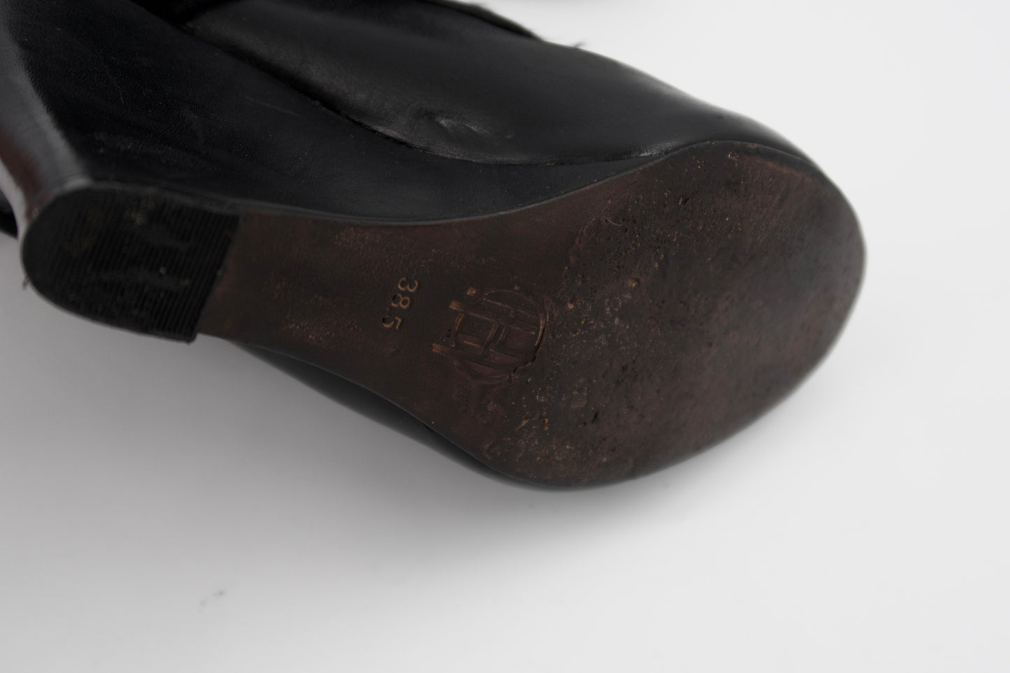 + Vintage wedged boots +