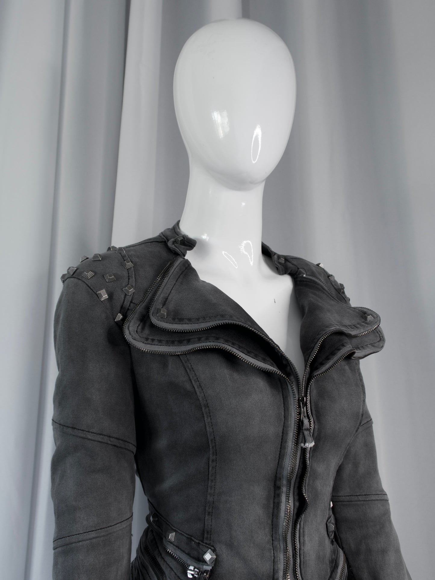 + Grey denim jacket +