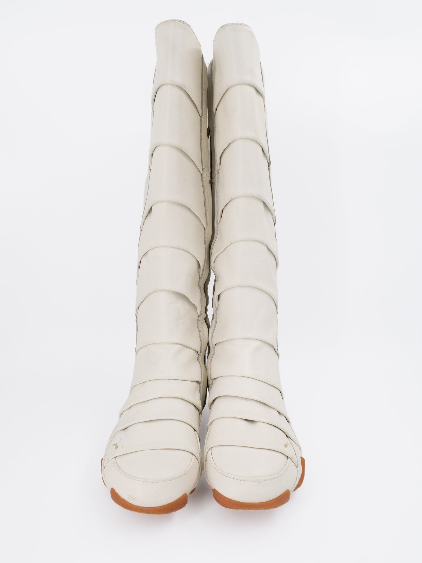 + Puma Satori 2000s boots +
