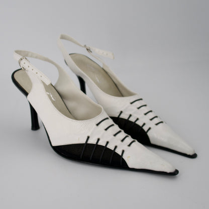 + Sporty pointed heels +