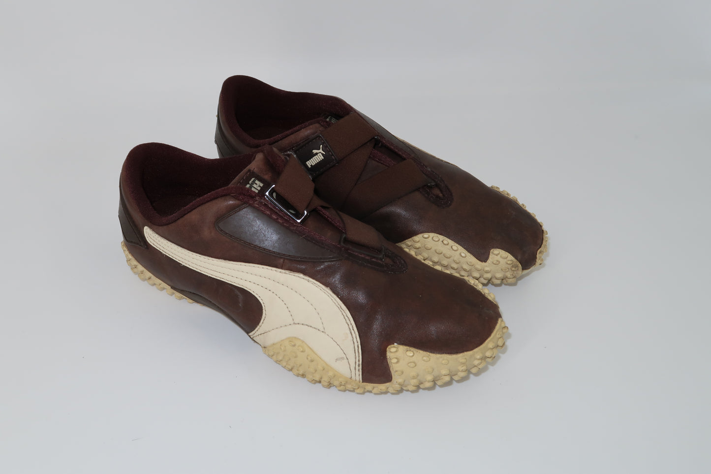 + Vintage Leather Puma shoes +