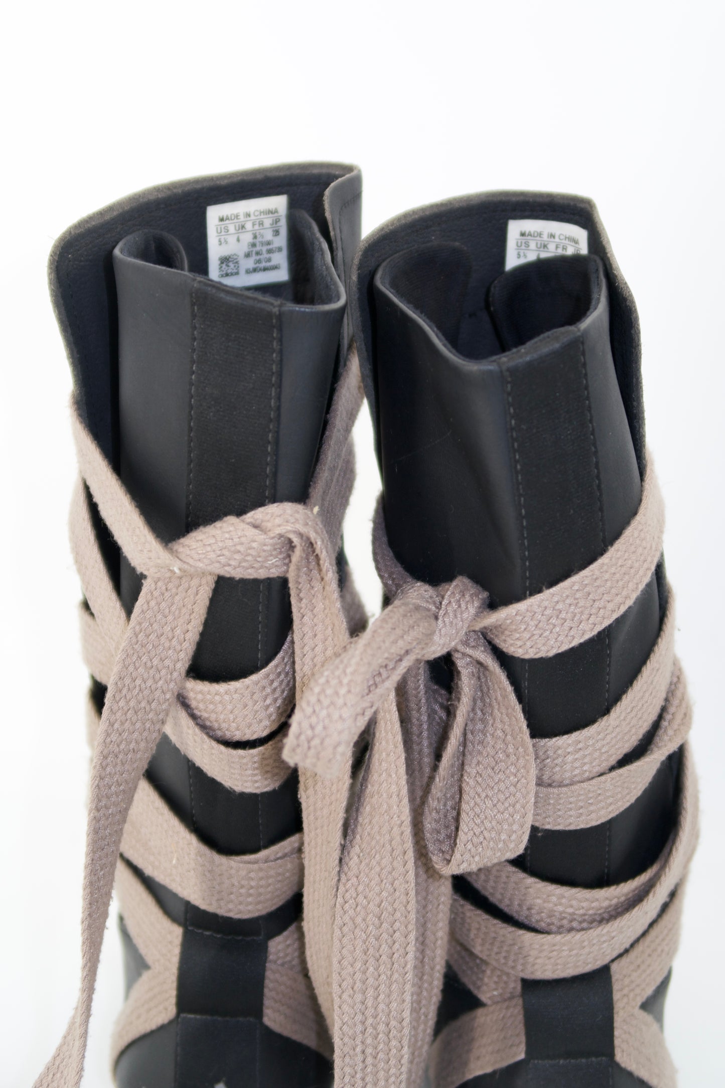 + Vintage Adidas boxing boots +