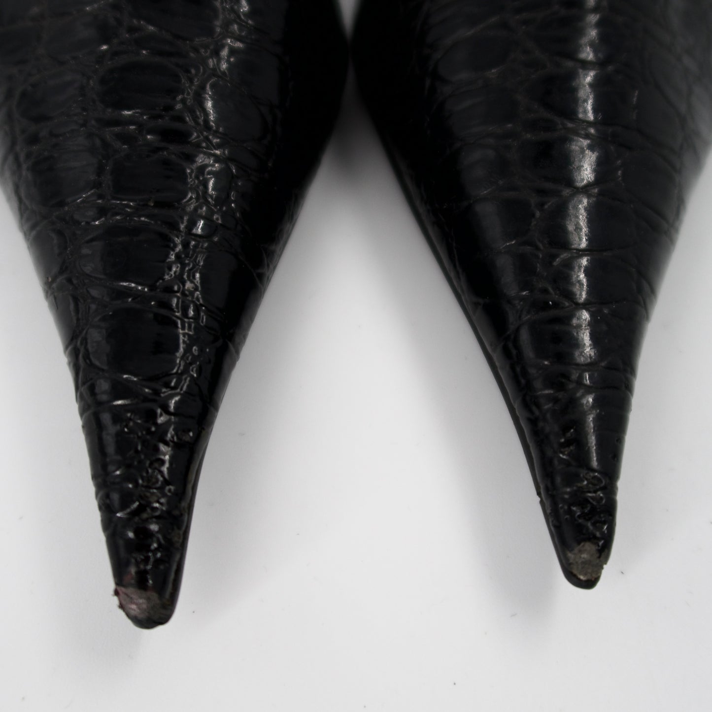 + Vintage pointed heels +