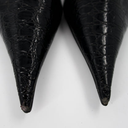 + Vintage pointed heels +
