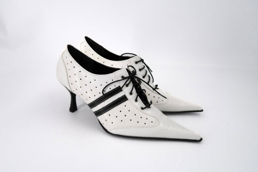 + Vintage sporty heels +