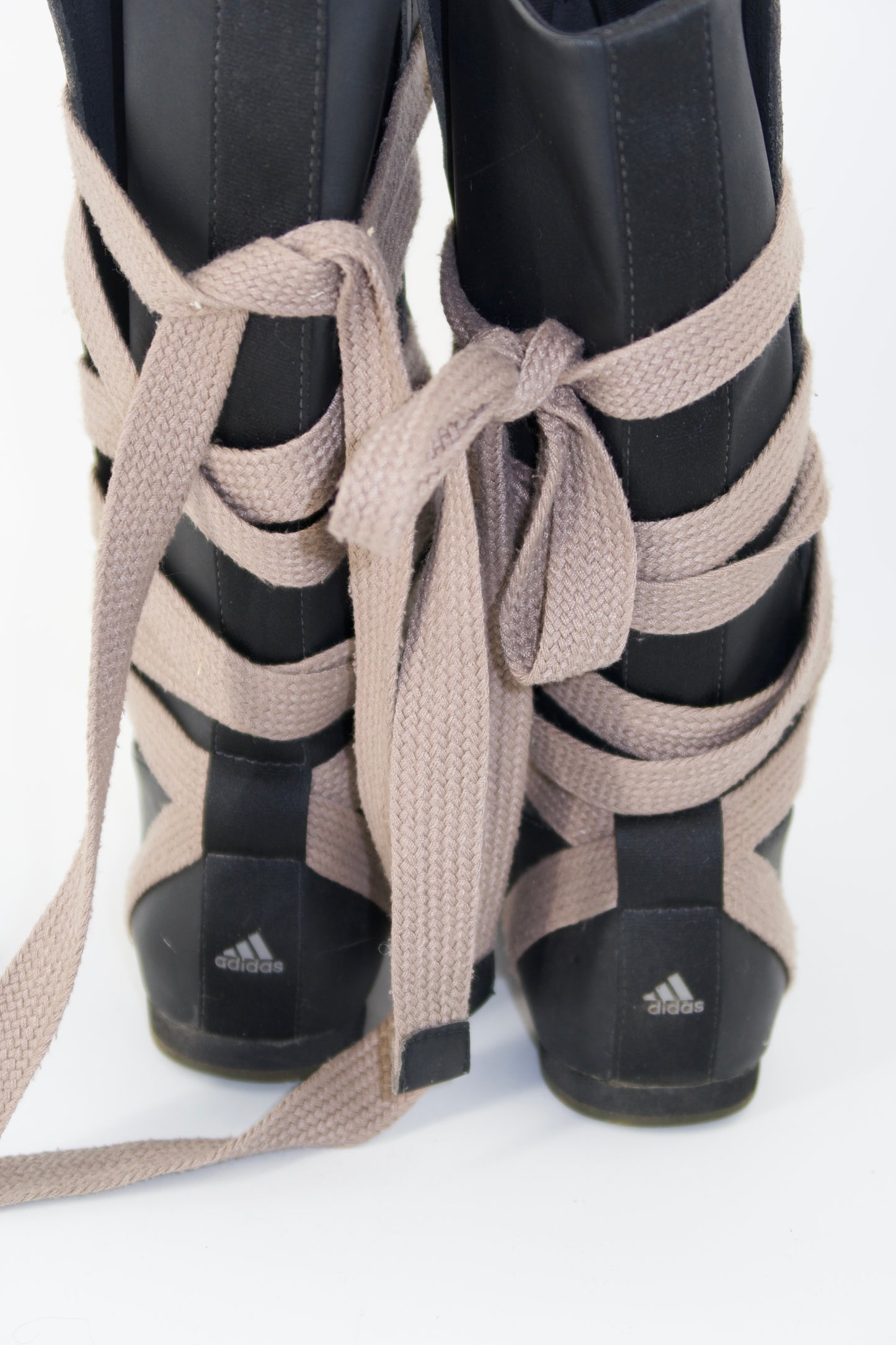 + Vintage Adidas boxing boots +