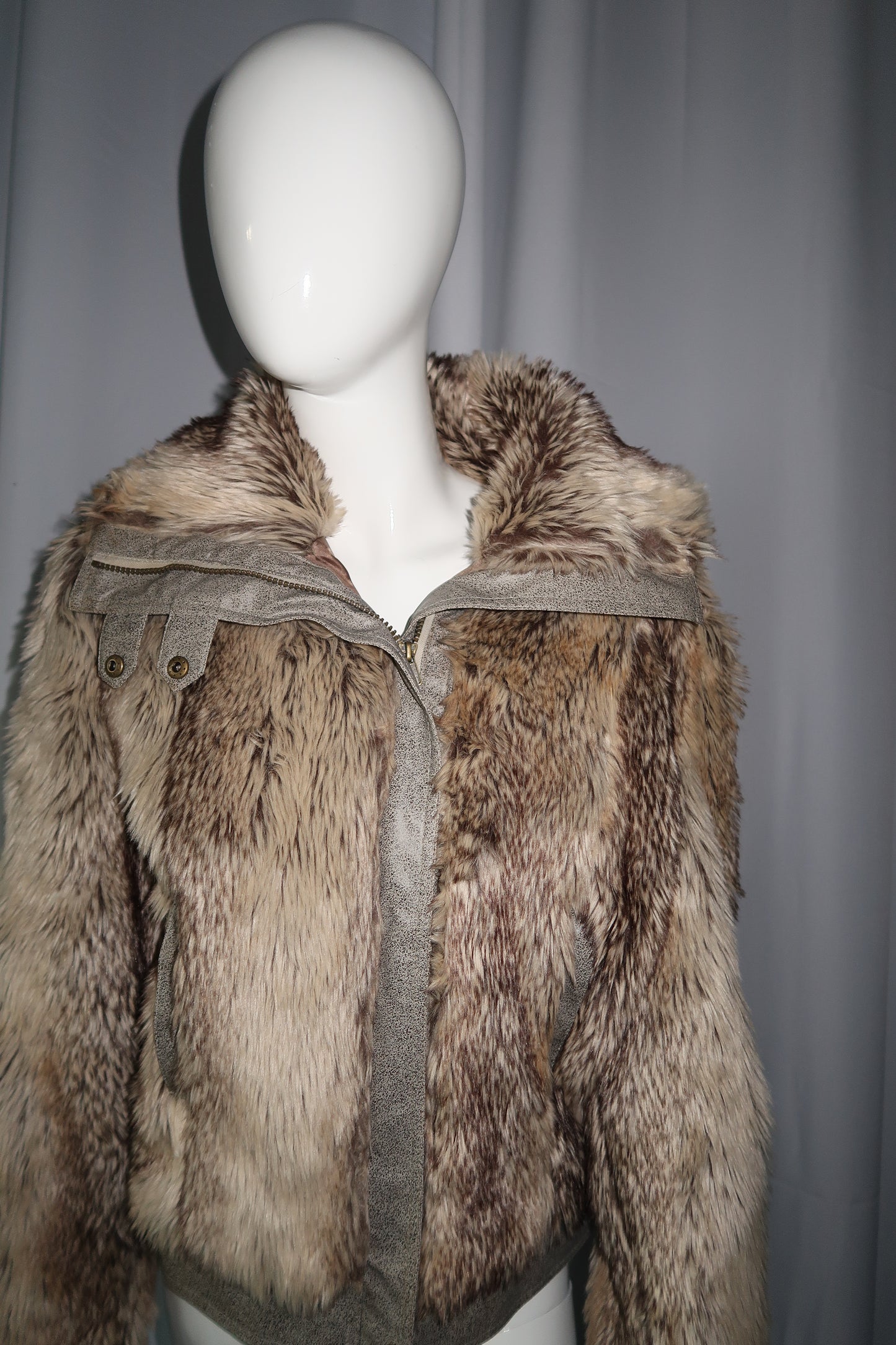 + Faux fur bomber jacket +