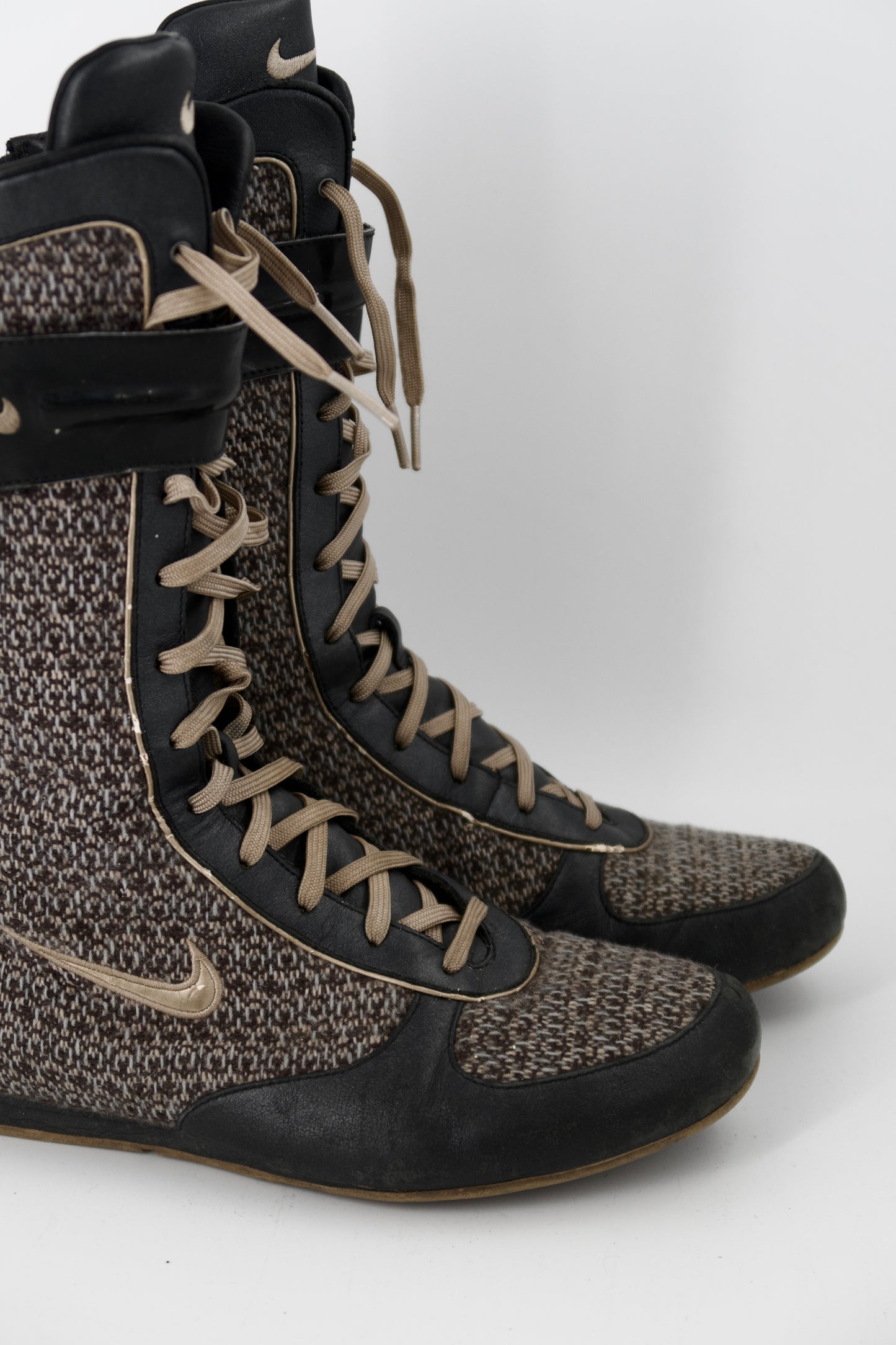 + Nike boxing boots +