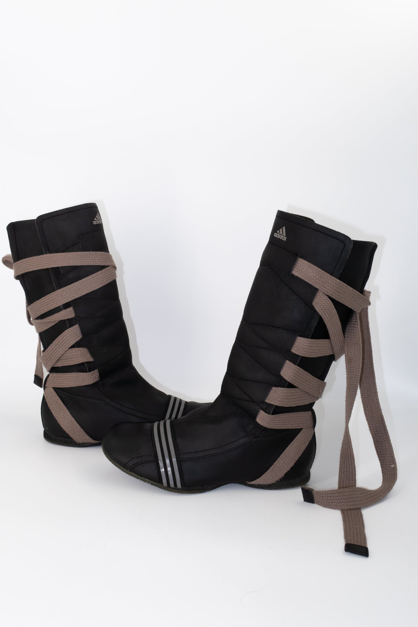 + Vintage Adidas boxing boots +