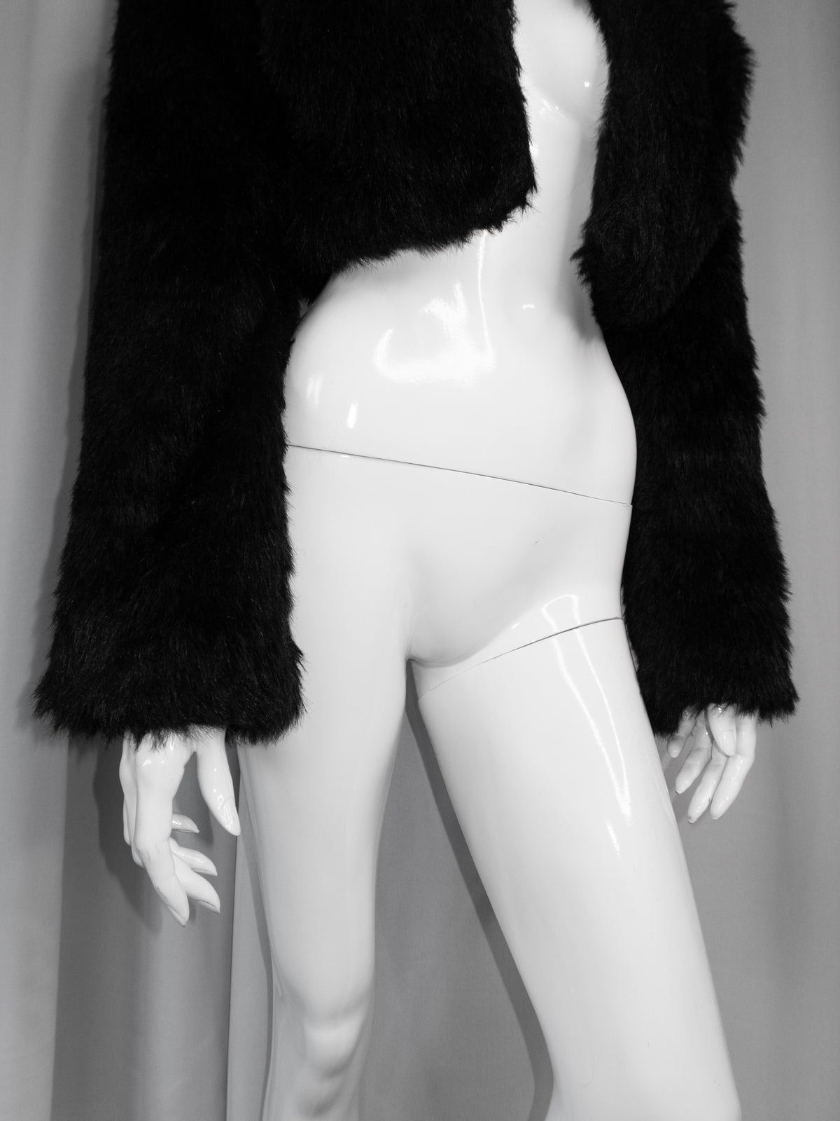 + Cropped Faux Fur Jacket +