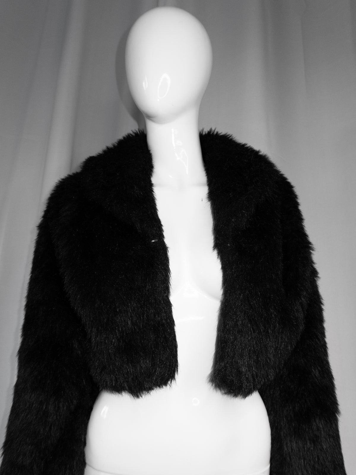 + Cropped Faux Fur Jacket +