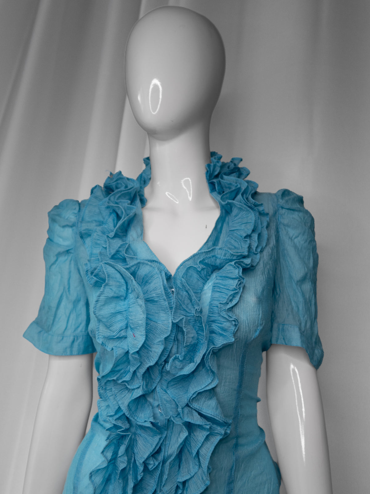 + Silk blue shirt +