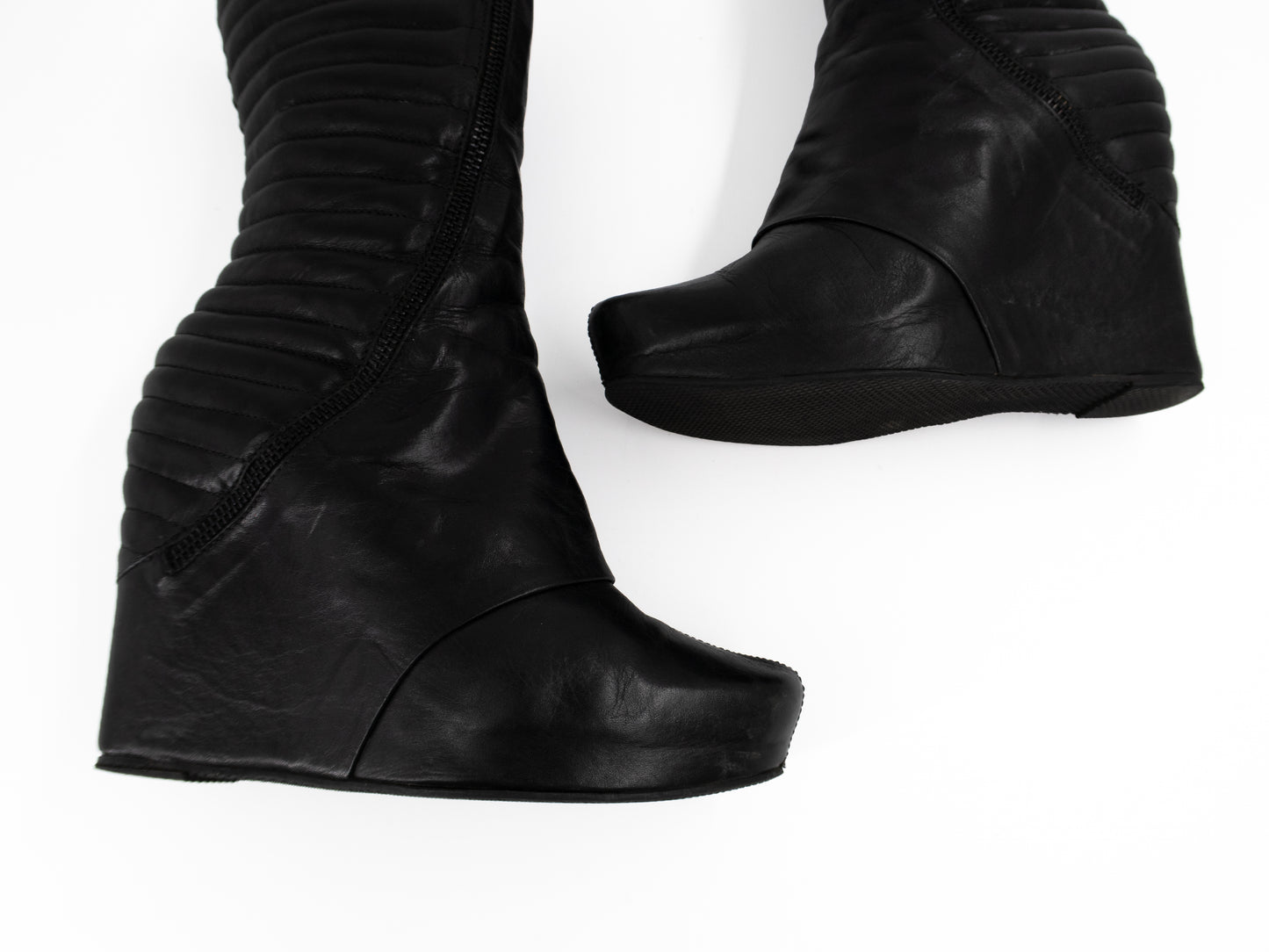 + Vintage leather wedge boots +