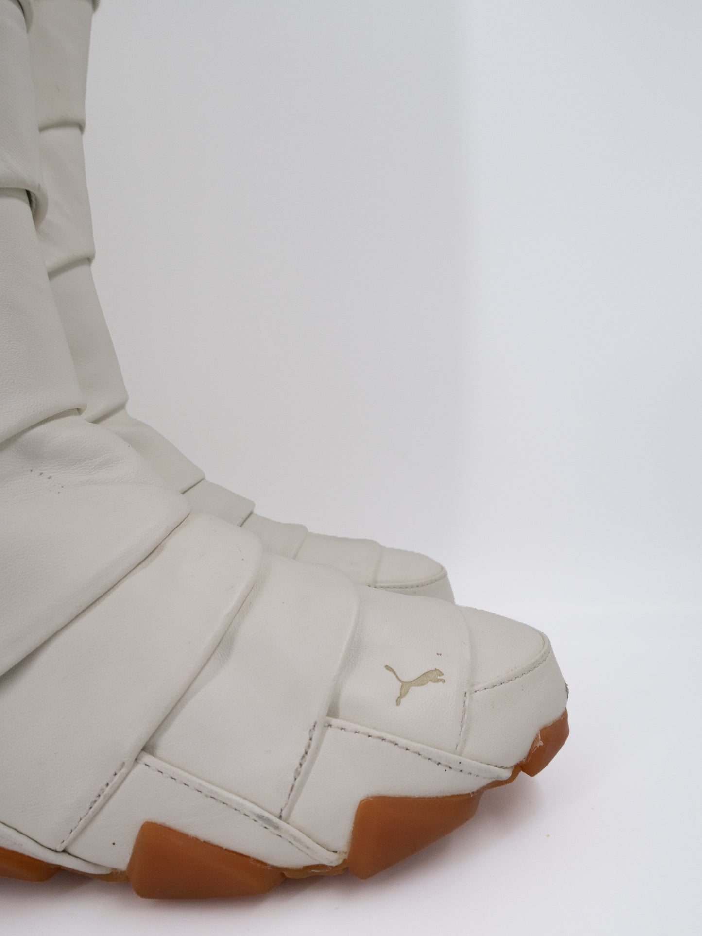 + Puma Satori 2000s boots +