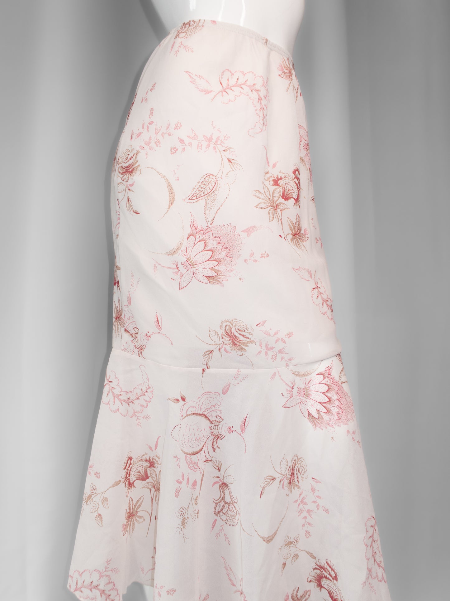 + Long mesh flower skirt +