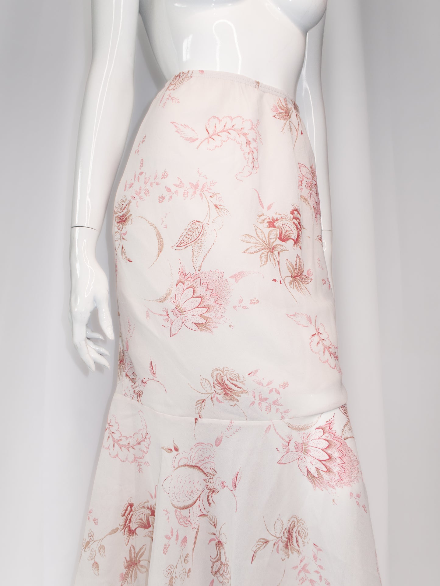 + Long mesh flower skirt +