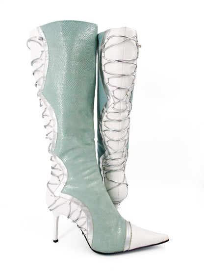+ Vintage mint boots +