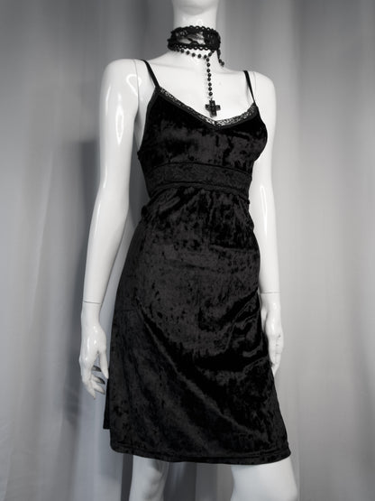 + Mini velvet babydoll dress +